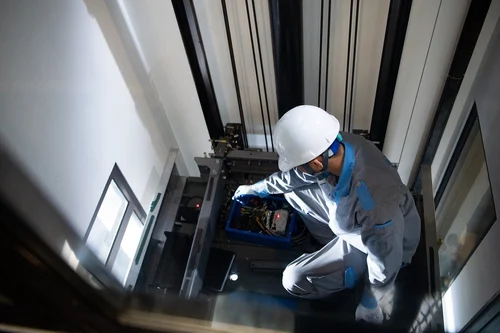 elevator maintenance